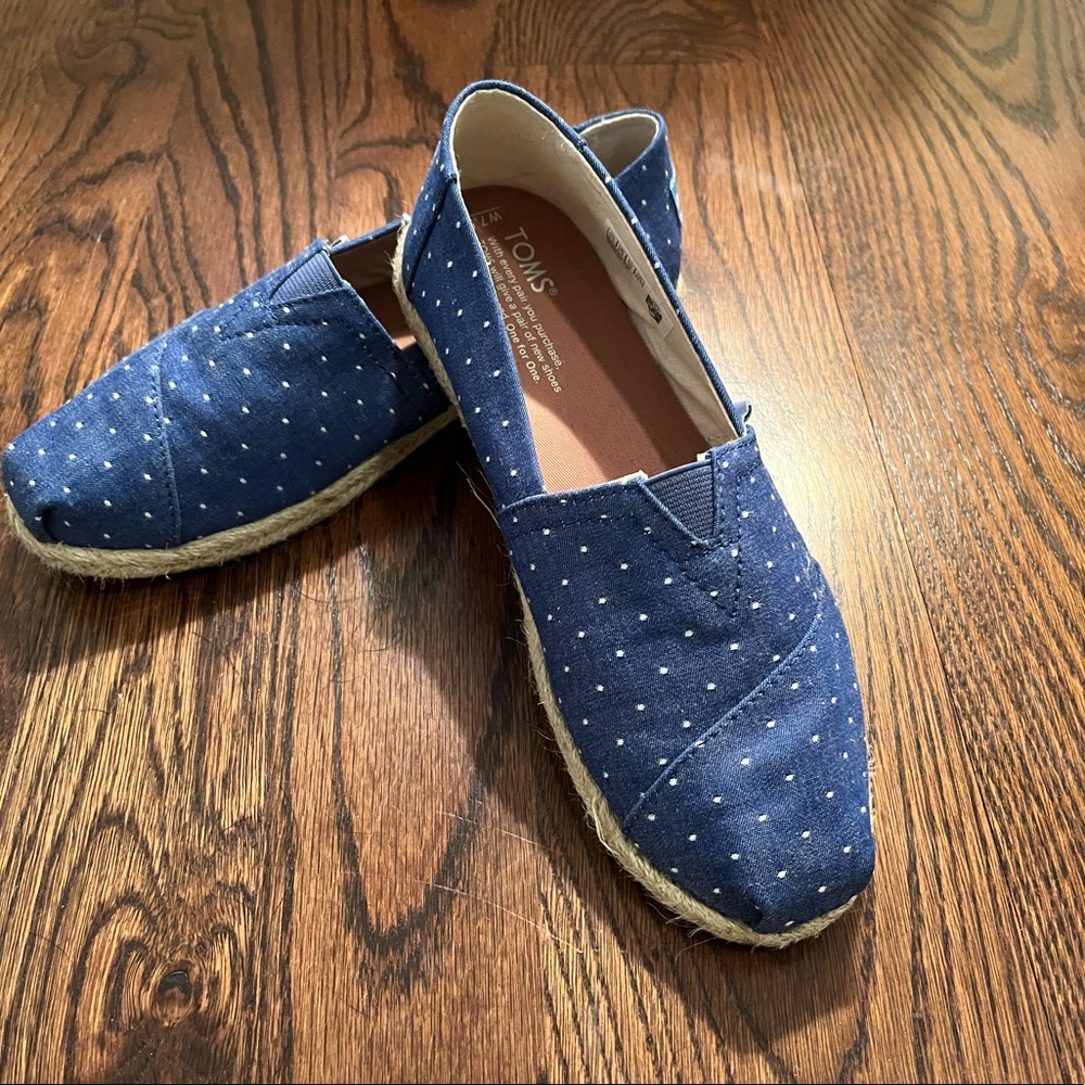 Toms shoes